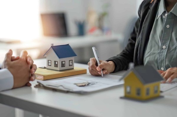 Guide complet pour créer une SCI en ligne : optimiser votre patrimoine immobilier