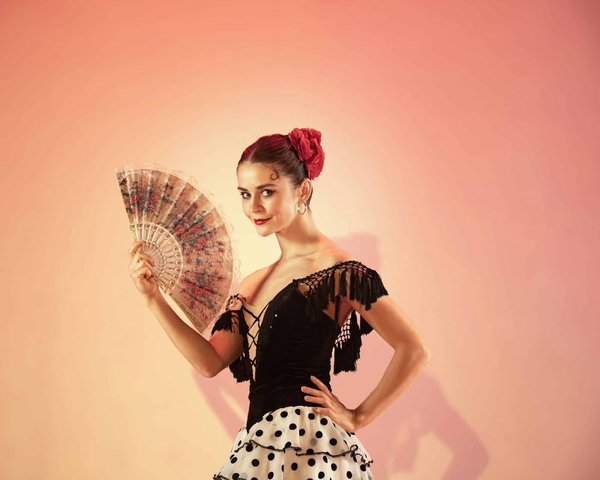 Découvrez l'univers de l'éventail sur notre site